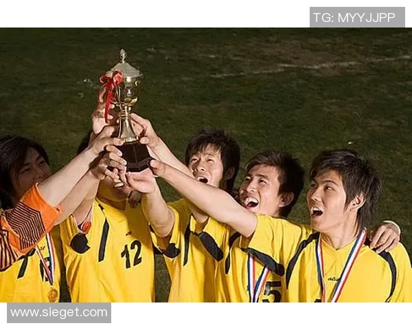 足球明星精彩瞬间全景展示尽在足球明星图片图库 足球明星精彩瞬间全景展示尽在足球明星图片图库